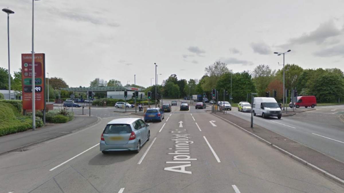 From the A377 Alphington Road turn off towards Marsh Green Road West. At the roundabout take the second exit off to Alphington Retail Park.