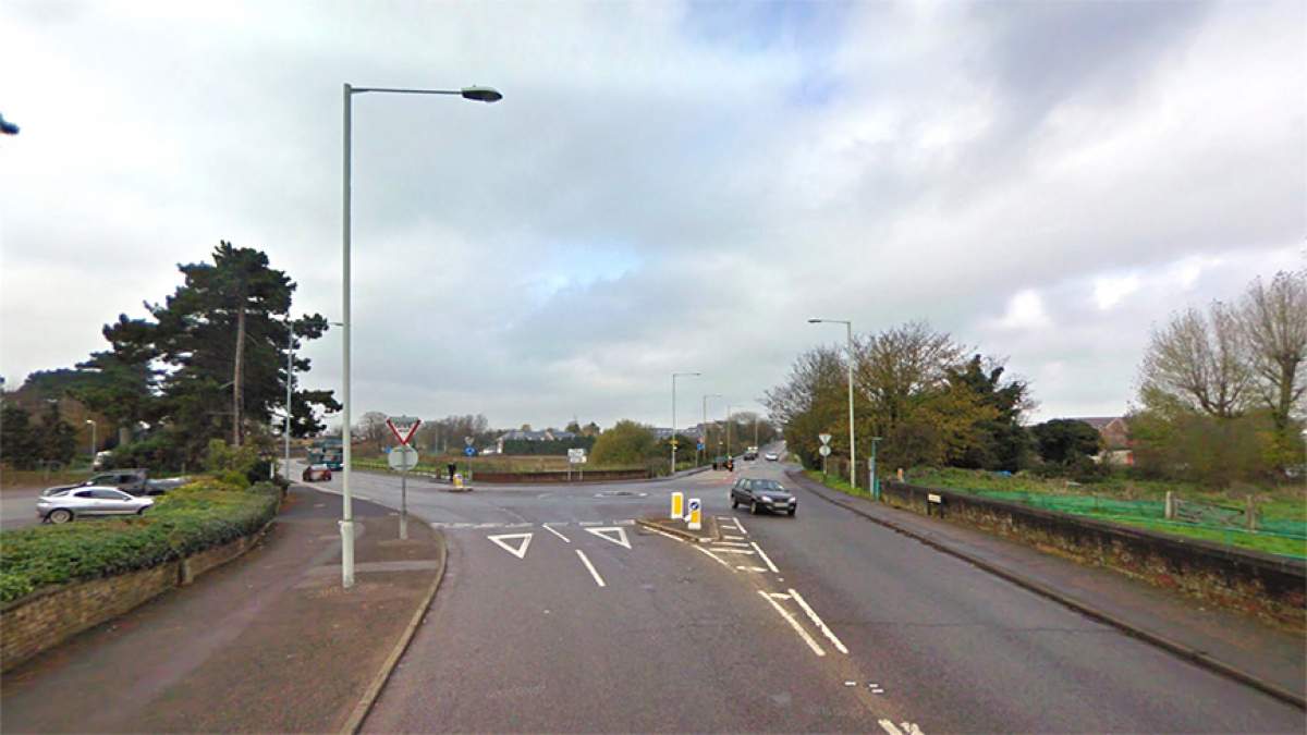 Follow the A1170 Northbound and at the roundabout take the second exit, shortly after take the second exit onto Marsh Lane.