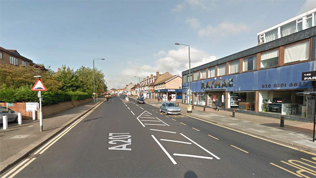 Follow the A207 Westbound and the store will be located on the right just after the Clifton Road turning. 