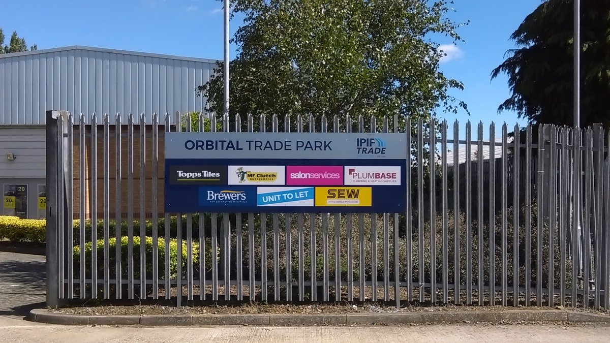 Entrance to Orbital Trade Park.