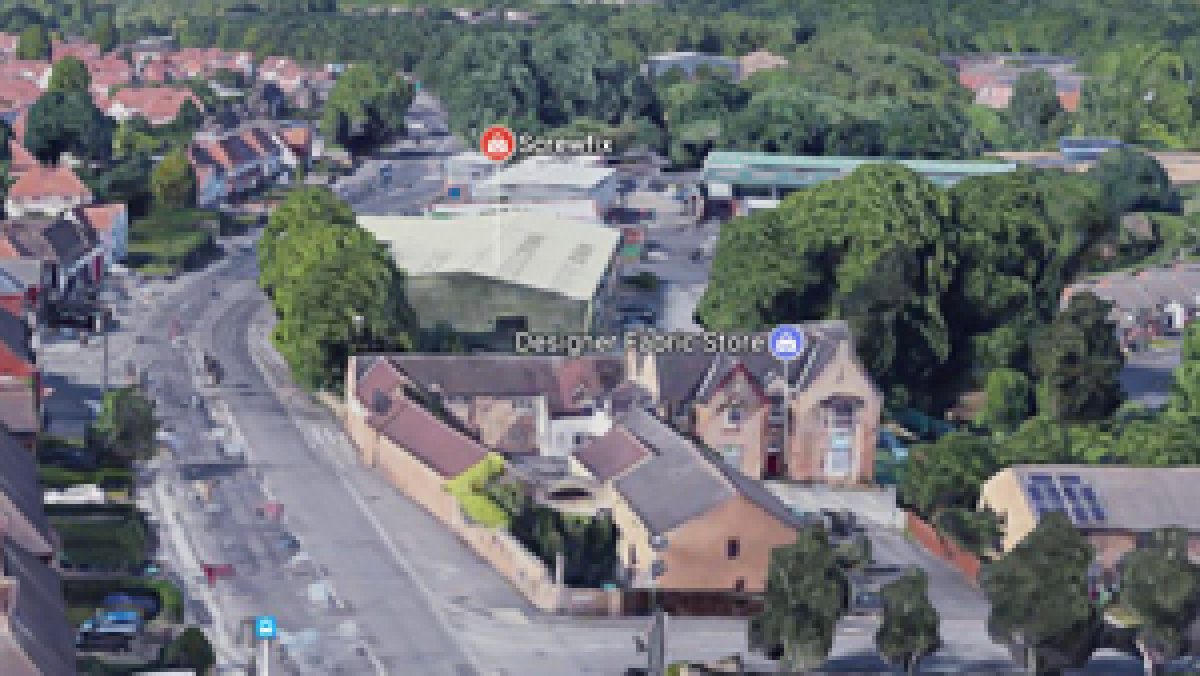 Coming out of Bulwell on Hucknall Lane, pass McDonalds