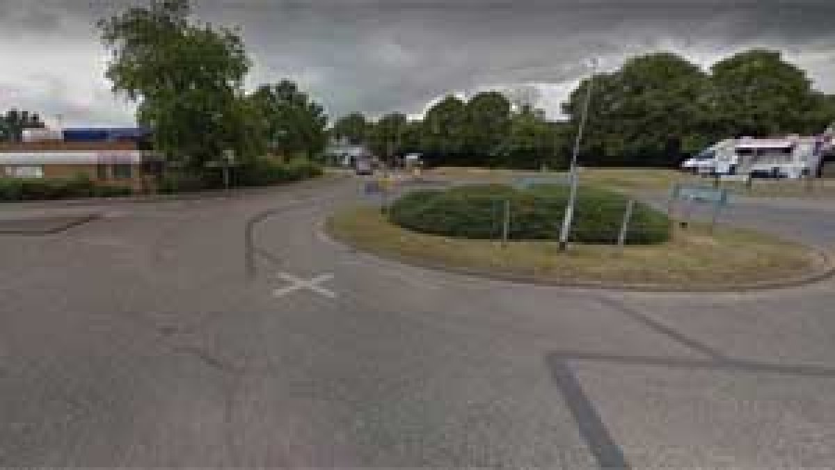 <div><span style="">You’ll find us on the Tesco roundabout opposite the Tesco entrance.</span></div>