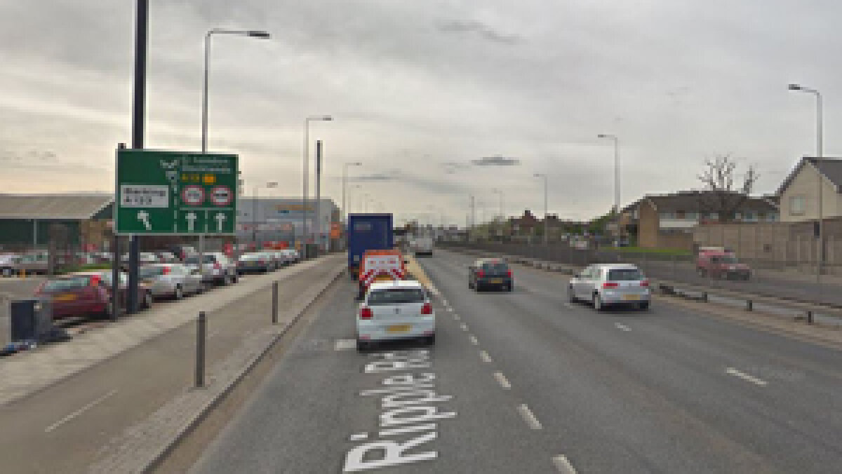 <span style="">Travelling west on the A13, take the A123 exit towards Barking.</span>