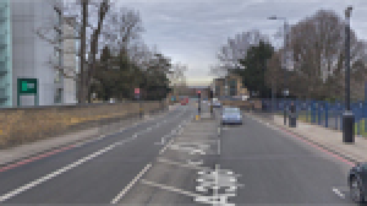 From the University of Roehampton continue north up Roehampton Ln (A306
