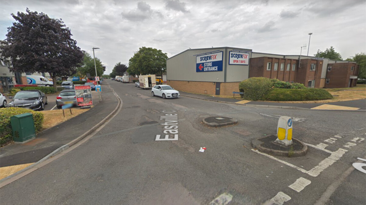 Continue north, passing Howdens and the Big Yellow Self Storage until you reach Eastville Close on the left.