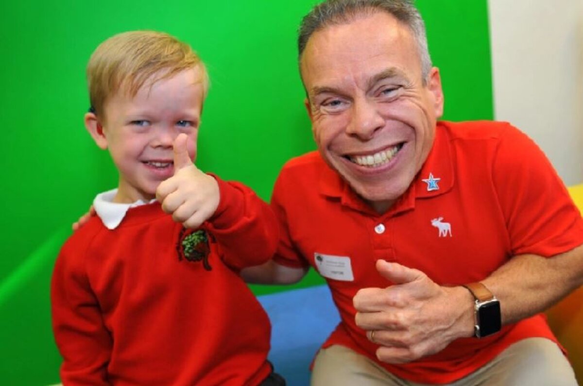 Henry Ansell and Warwick Davis