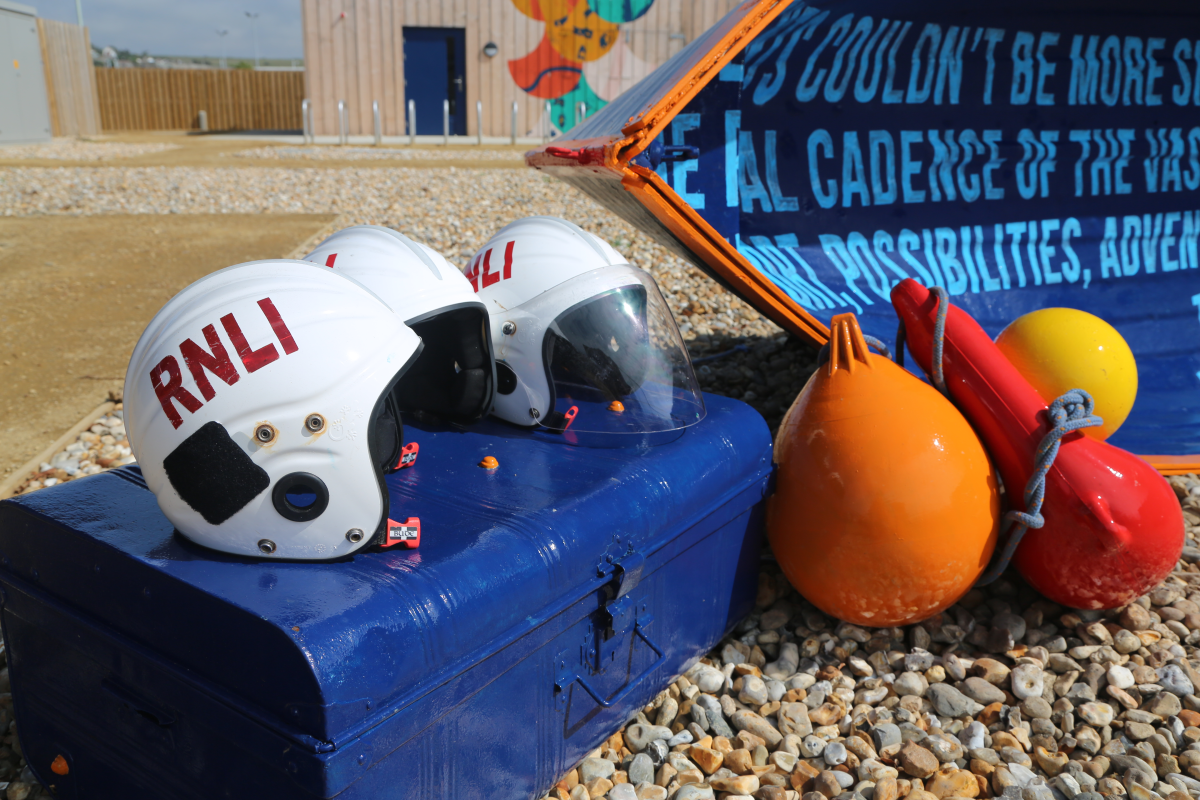 RNLI Newhaven Lifeboat Knot on Call
