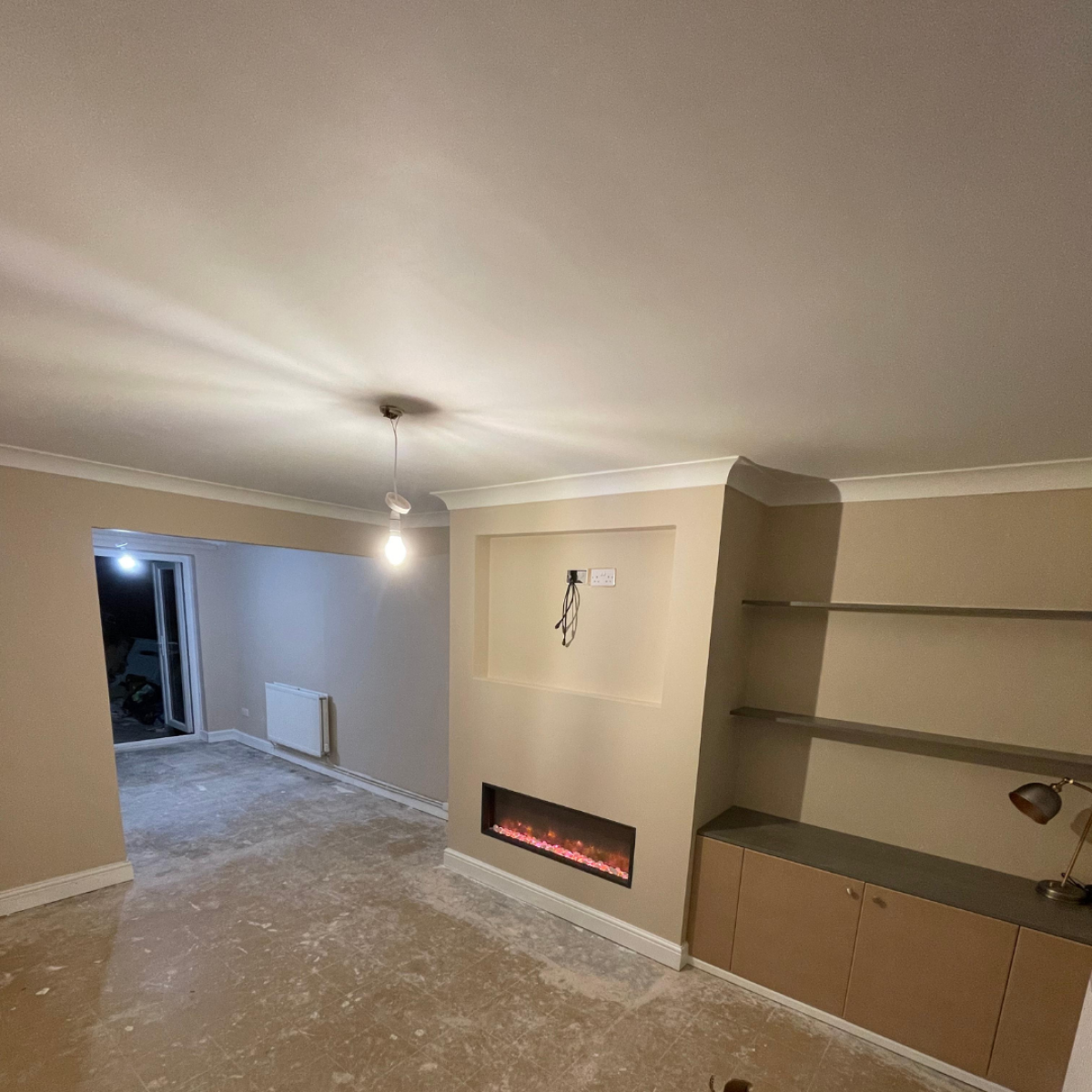 Painting and Decorating a Lounge