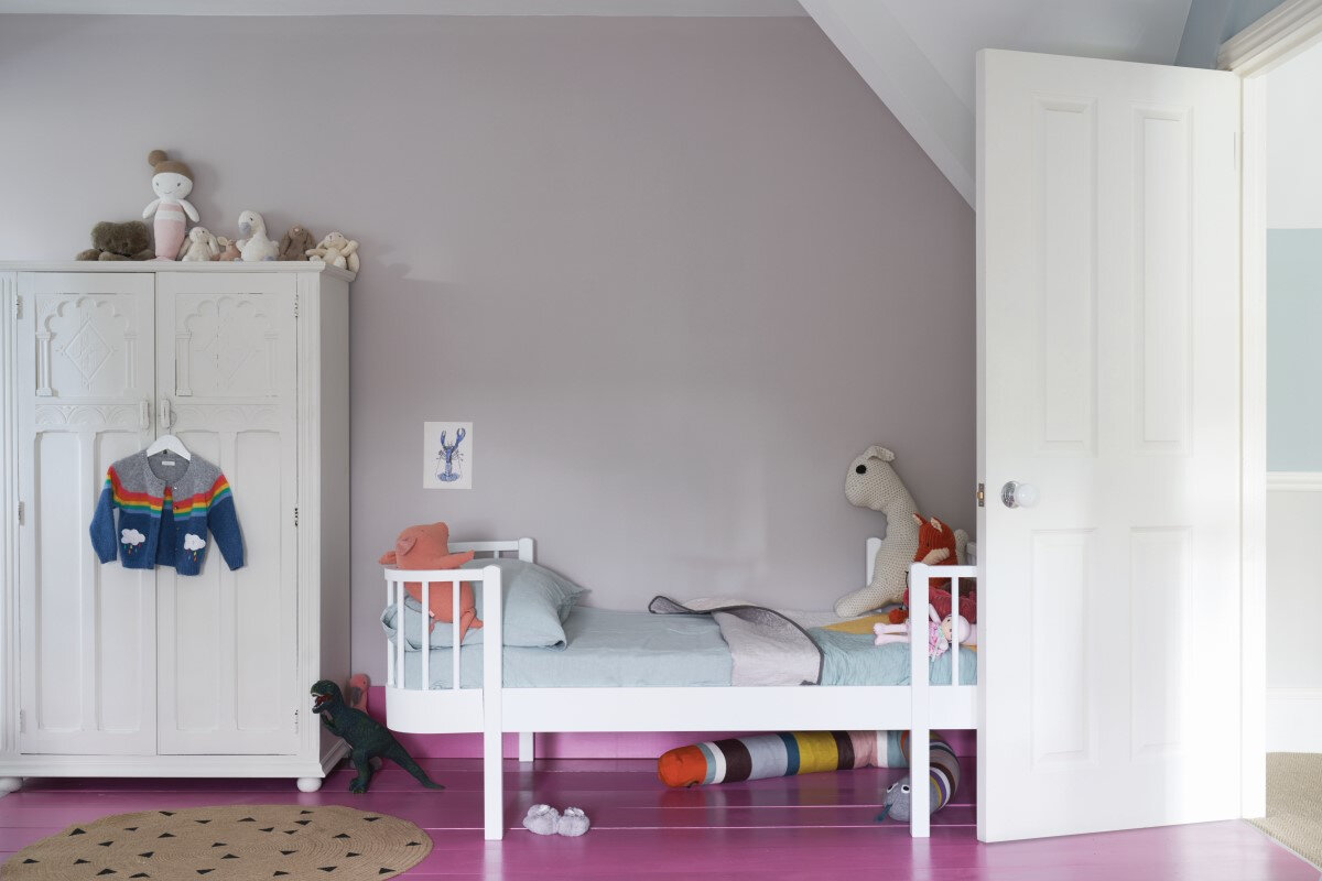 Farrow and Ball Modern Emulsion