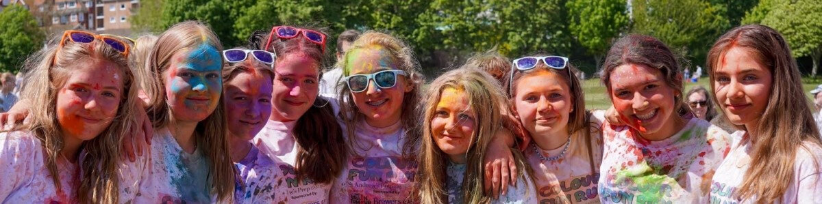 St Andrews Prep Colour Run in Eastbourne, Proudly Sponsored by Brewers