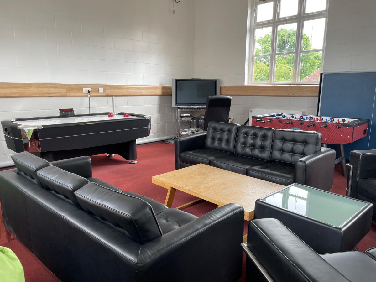 Claygate Youth Hub