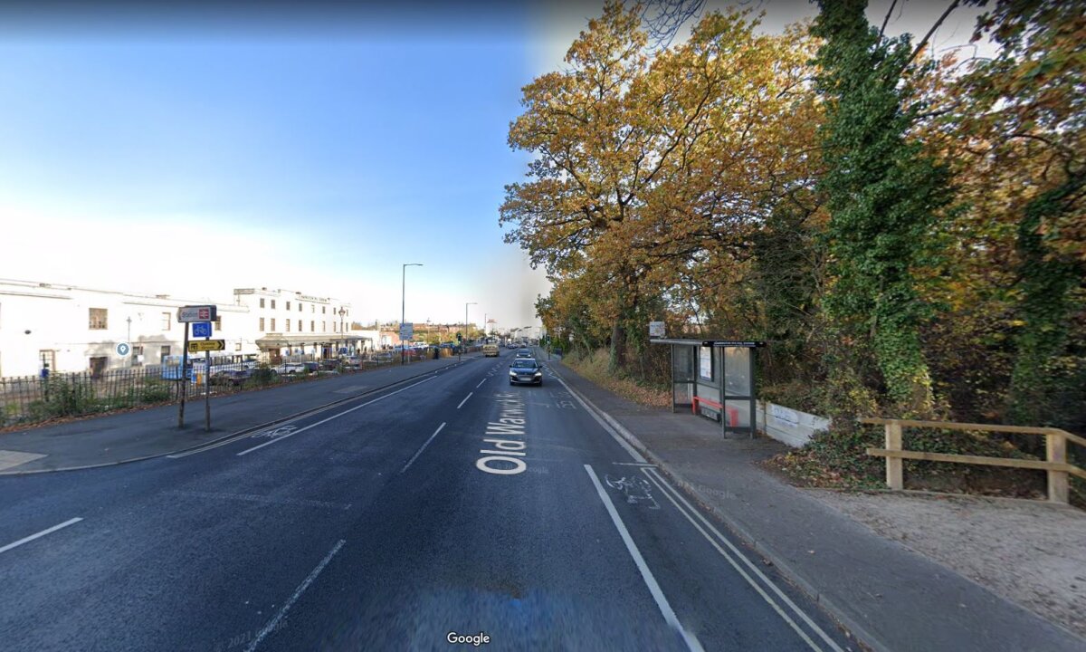<p class="MsoNormal">From Leamington Spa station, head east on Old Warwick Road
and turn left onto Lower Avenue and then turn left onto Avenue Road. At the
roundabout, take the 2<sup>nd</sup> exit onto Adelaide Road and continue to
follow A452. Turn right onto Warwick Street and Brewers Decorator Centres
Leamington Spa will be on your left.<o:p></o:p></p>