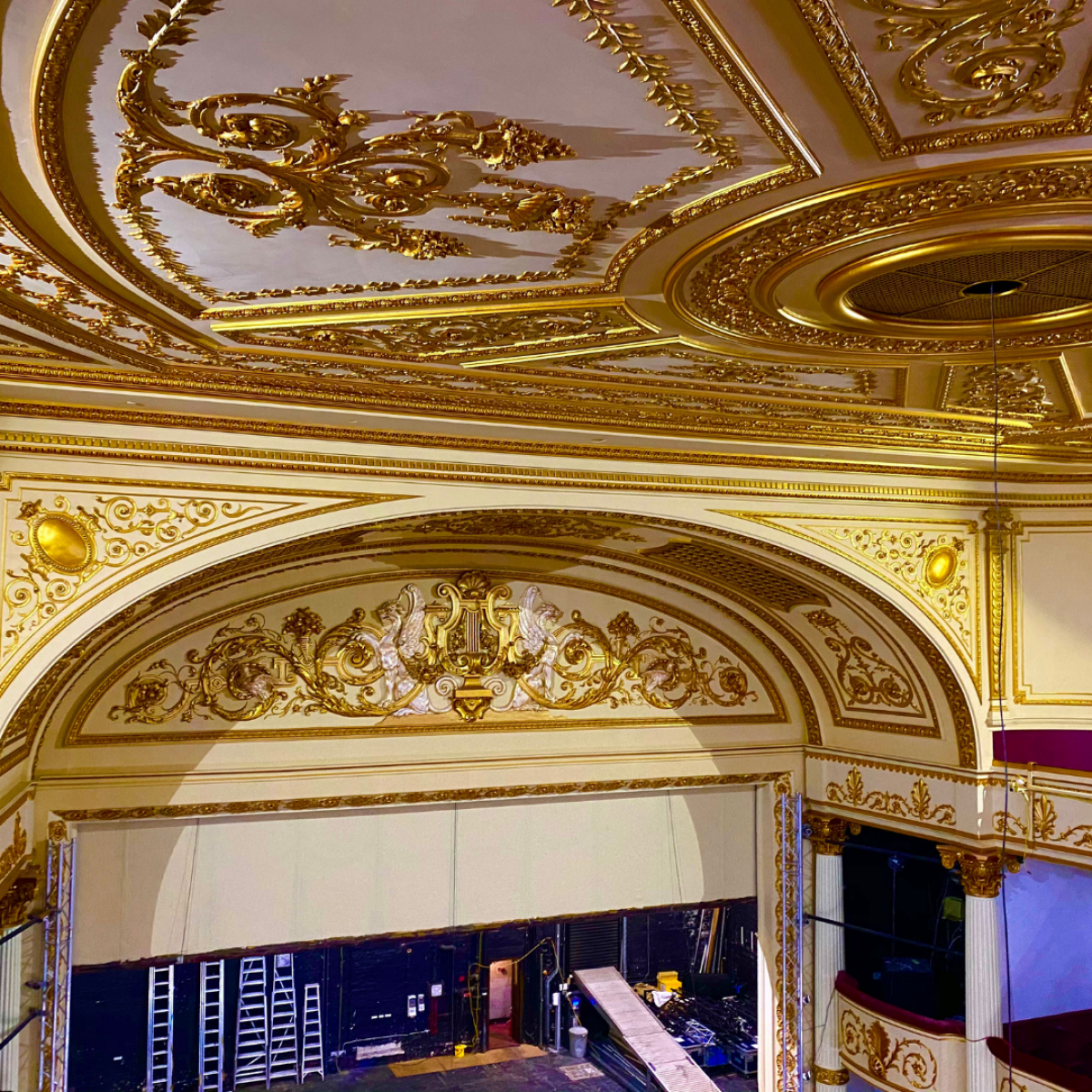 Lyric Theatre