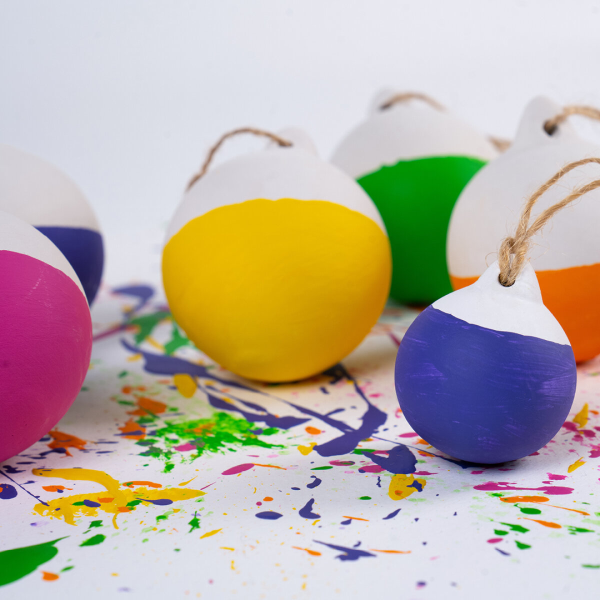 Create a Colourful Christmas with Albany