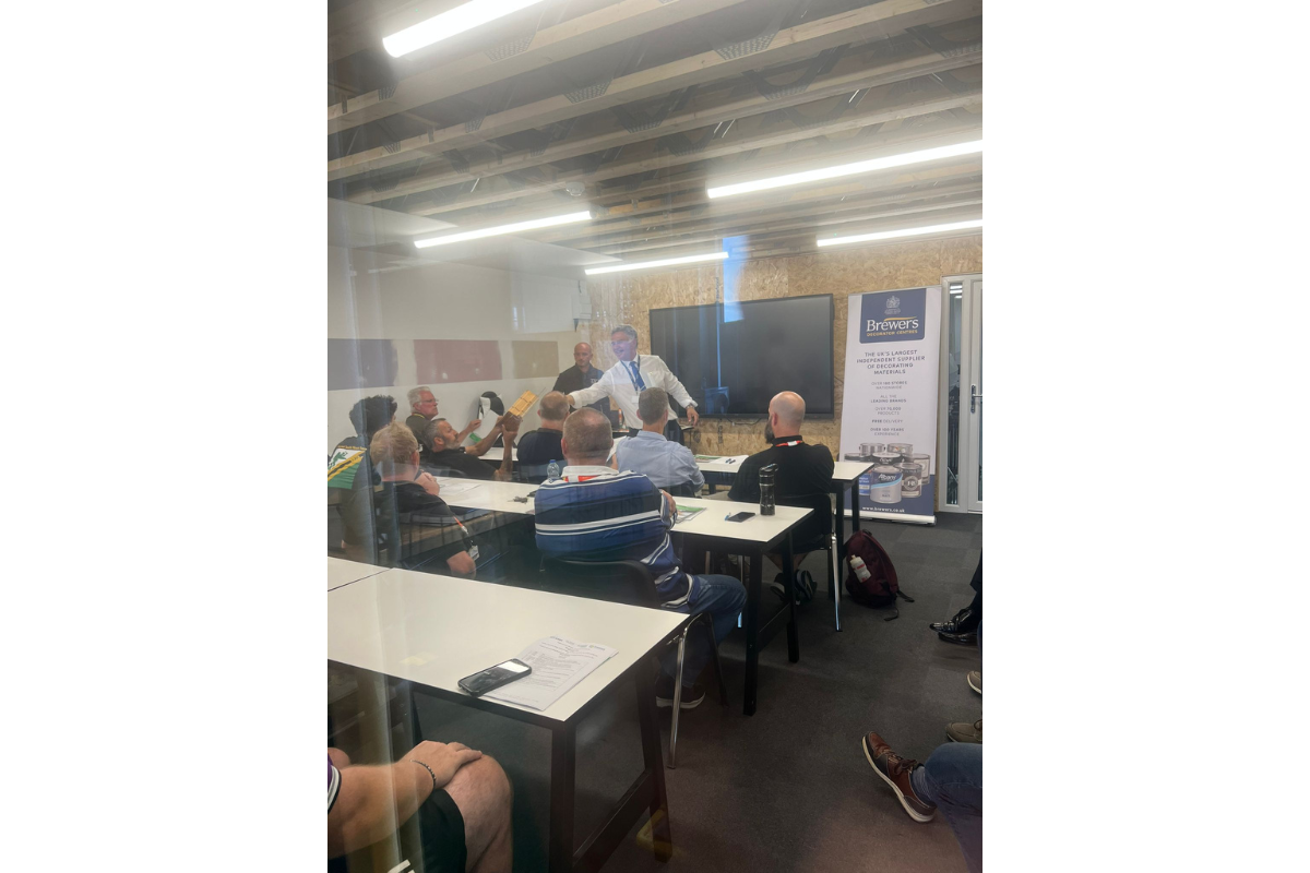 Industry Talks with College Teachers