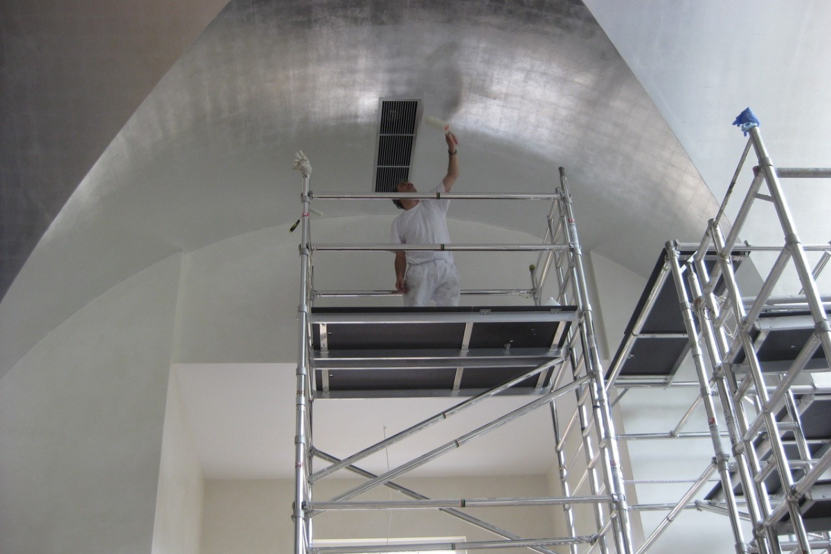 Tony Malins Decorator