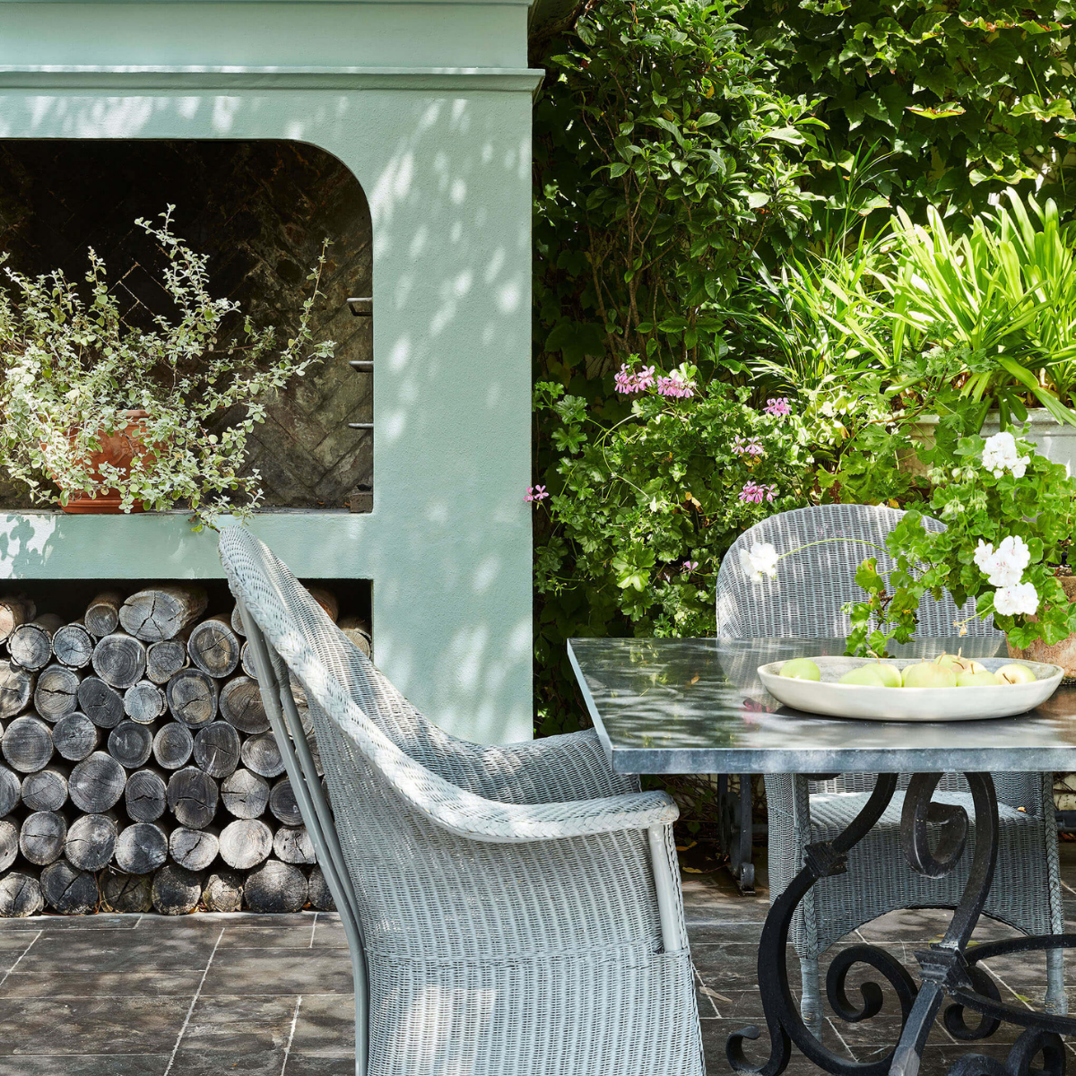Little Greene, Joanna