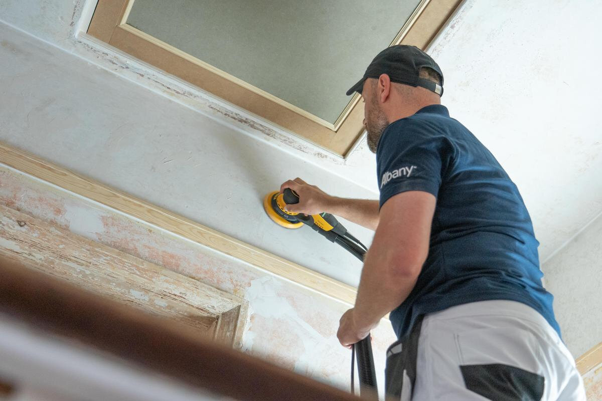 Everything You Need To Know About Dustless Sanding