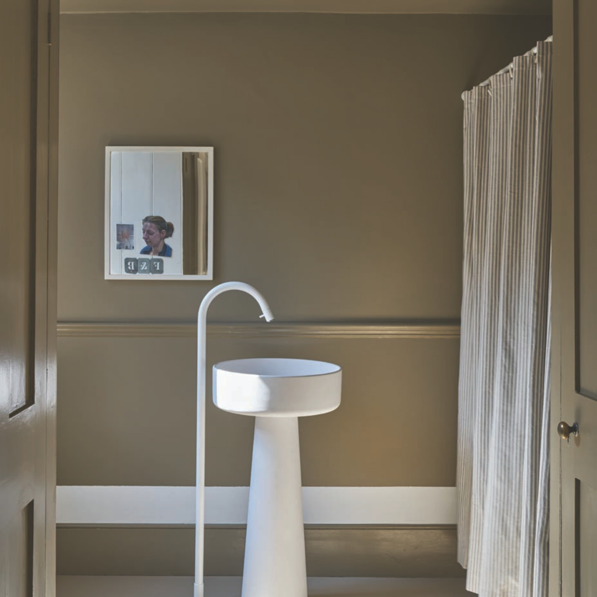 Farrow & Ball, Mouse's Back 40