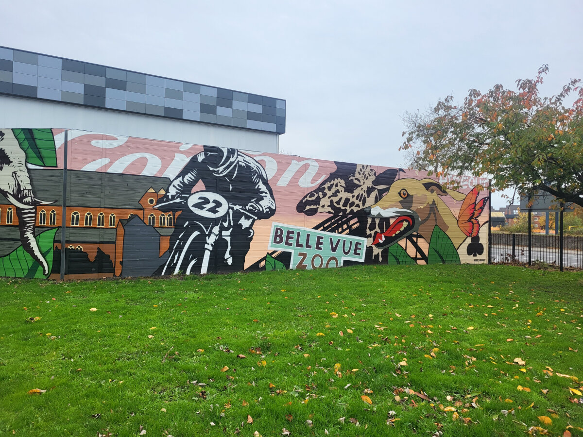Brewers Stockport Supports Muralist Once Again With The Gorton Hub Mural
