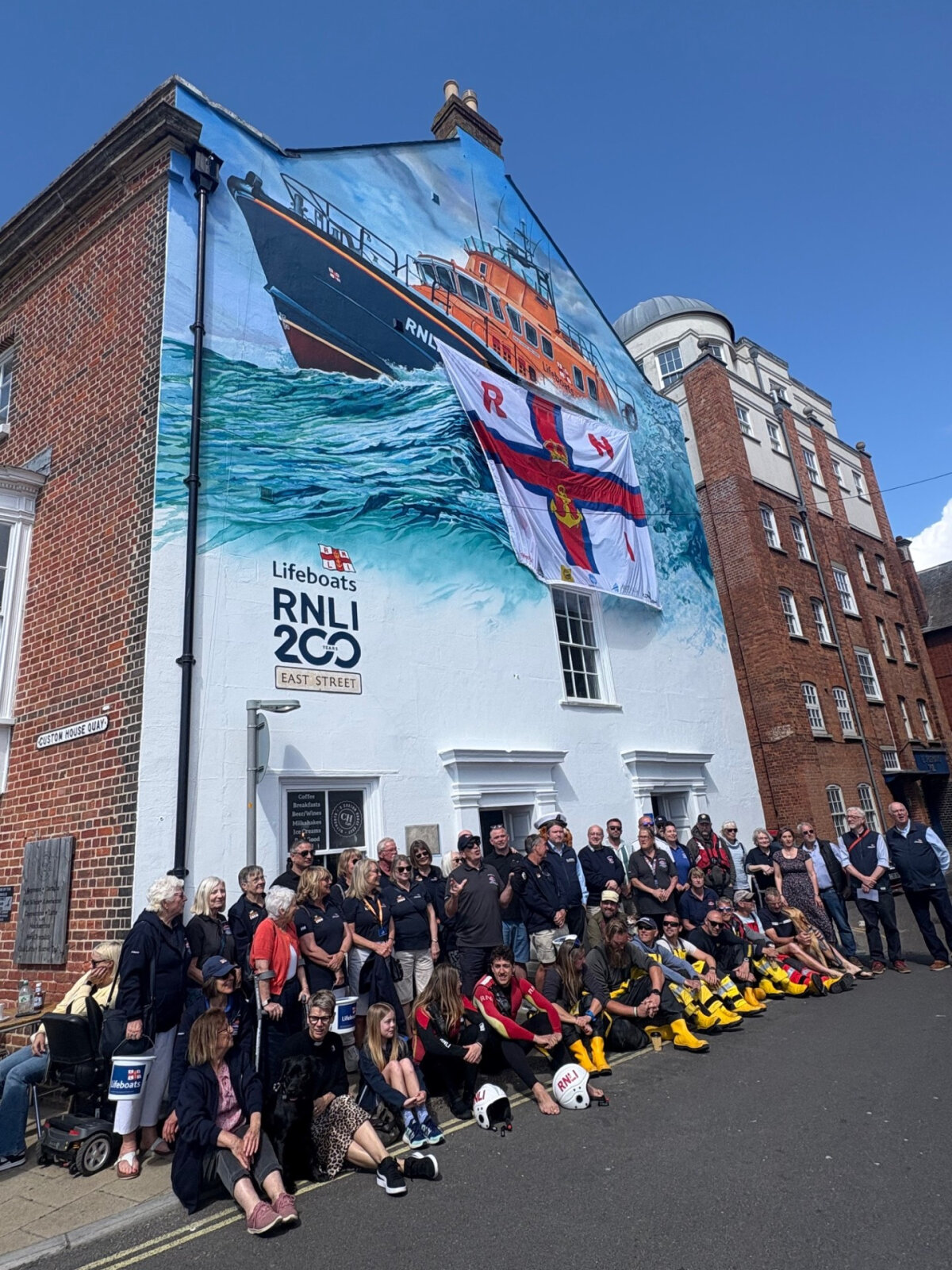 You Will Not Believe Your Eyes When You See This RNLI Mural!