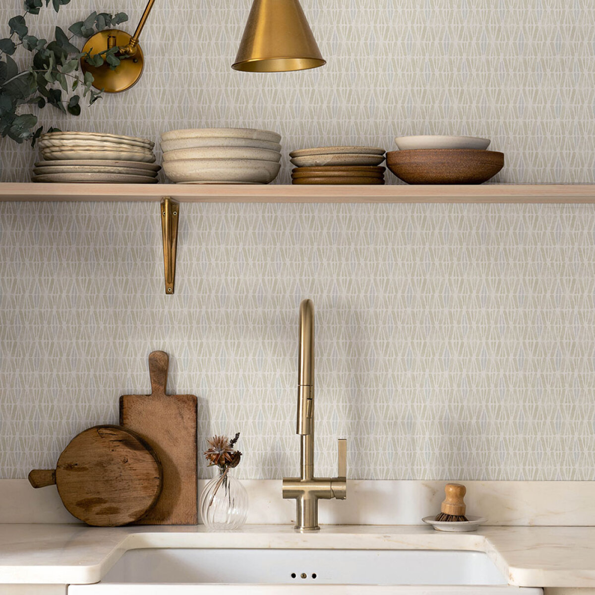 Celebrating Timeless Designs With The New Albany Chesapeake Wallpaper Collection