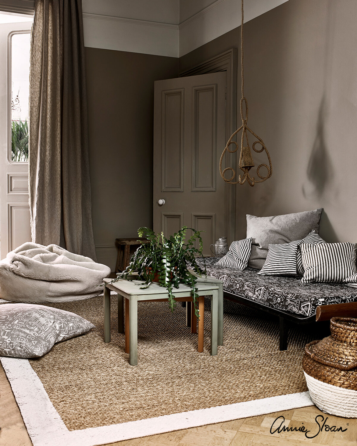 The Top 10 Paint Colours Perfect For The Cosy Season