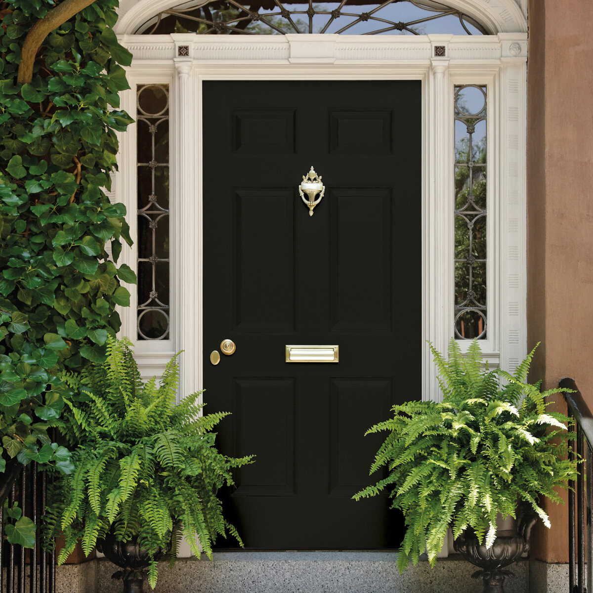 Superdec Satin Opaque Wood Protection Black Lifestyle