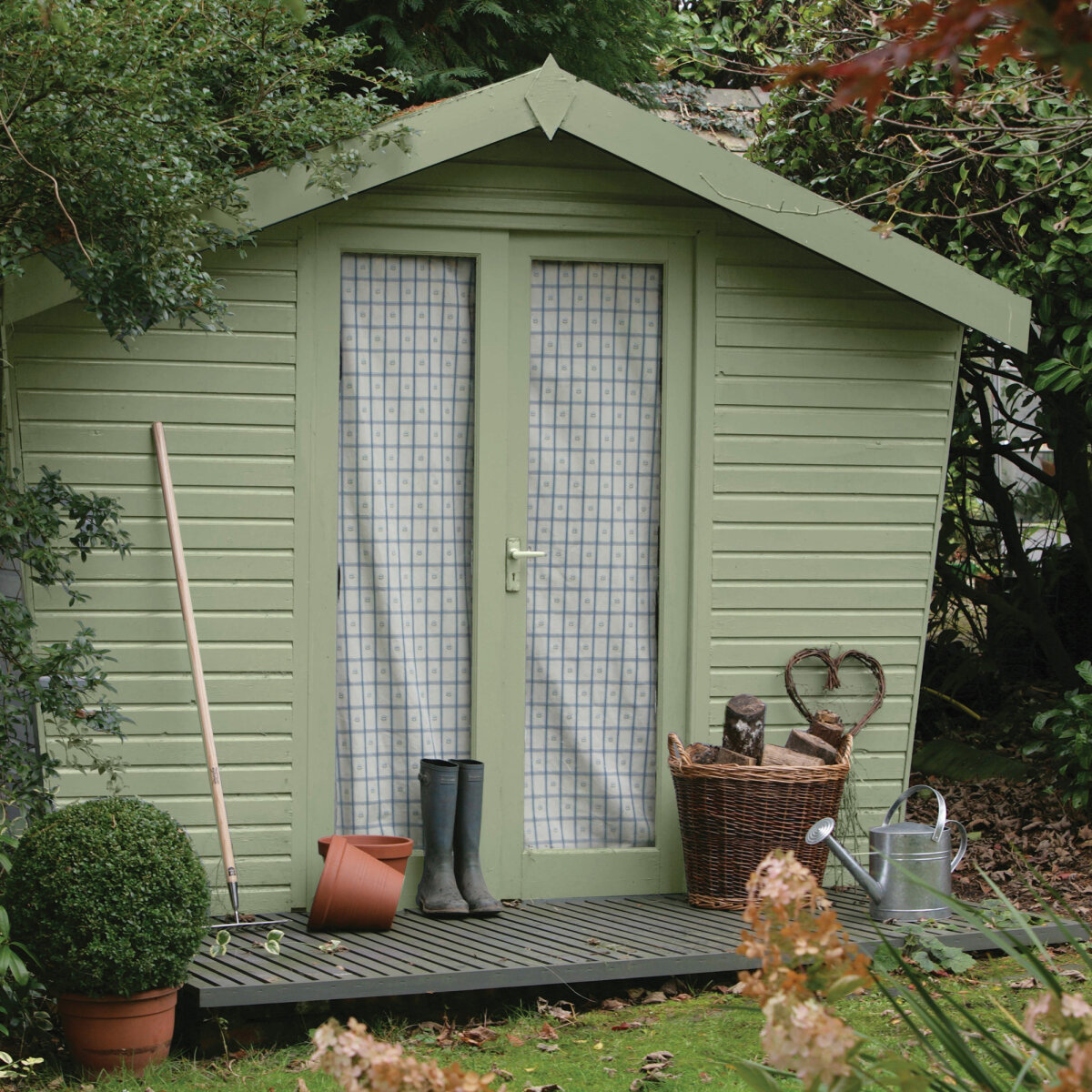 Superdec Satin Opaque Wood Protection Herbaceous Lifestyle