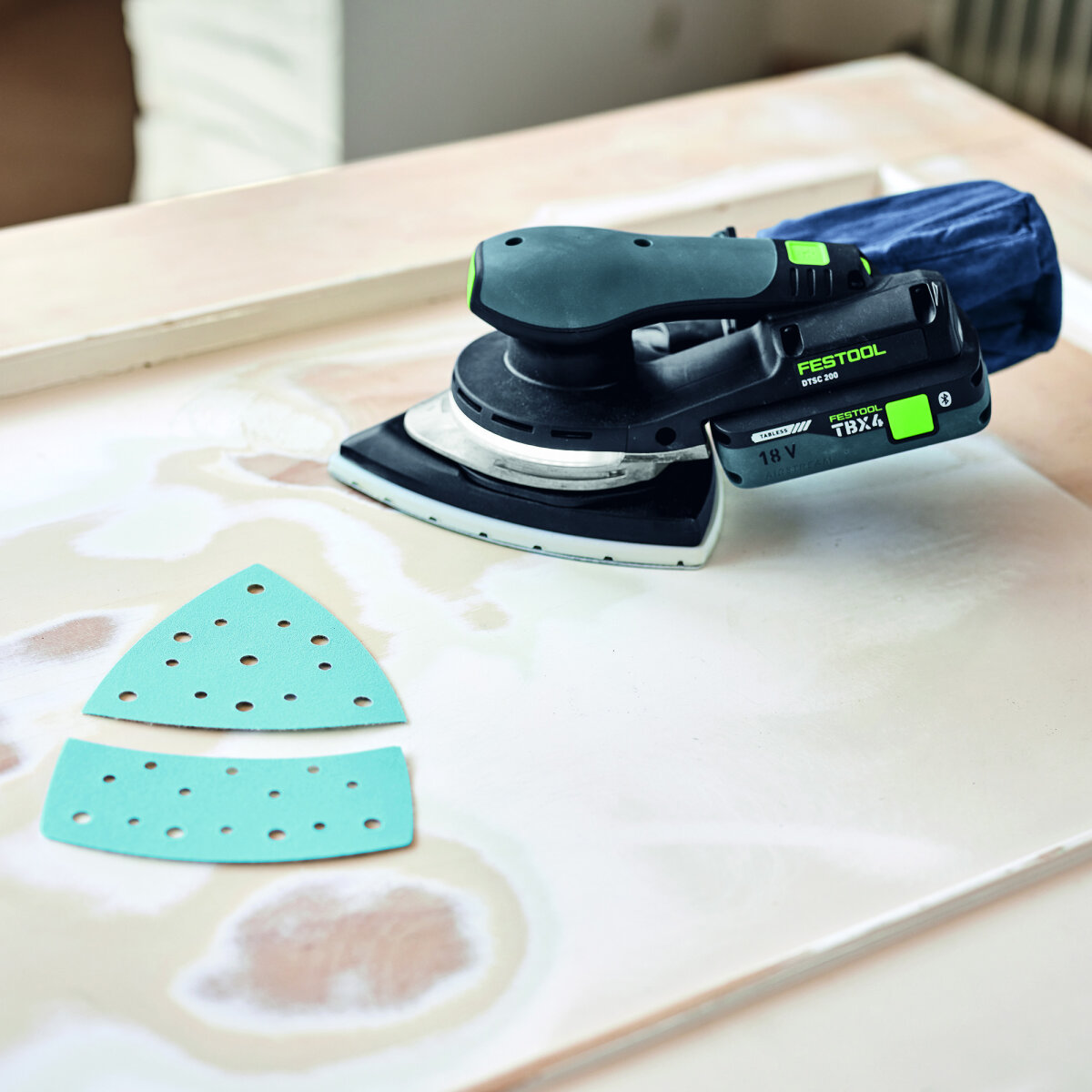Festool Cordless Delta Sander DTSC 200-Basic