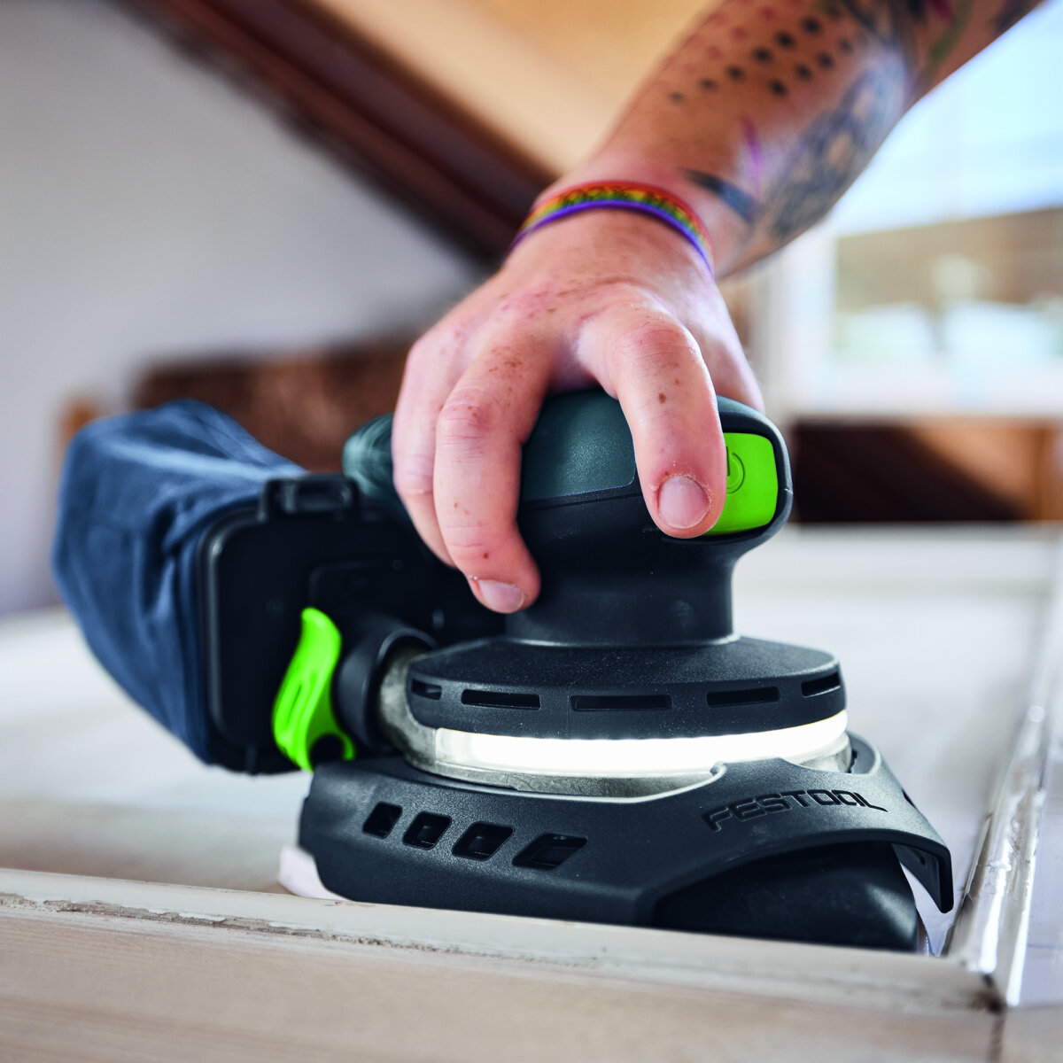 Festool Cordless Delta Sander DTSC 200-Basic