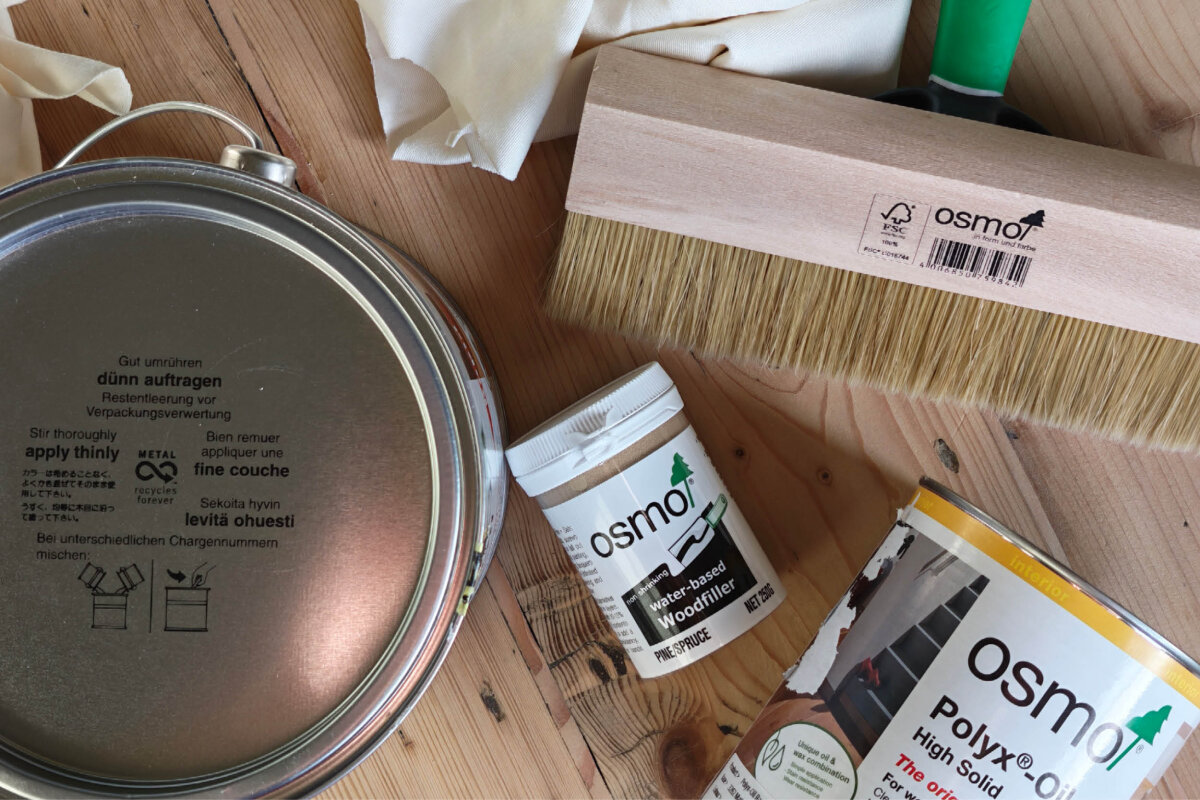 Osmo Oil products and floor brush