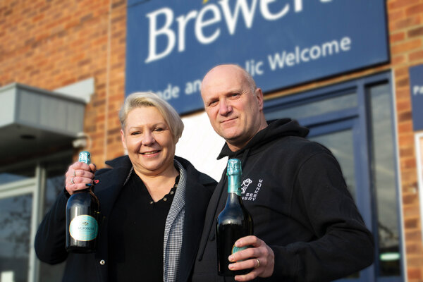 Tom Hagan from Monkey See Scenery is Brewers 200,000th account customer